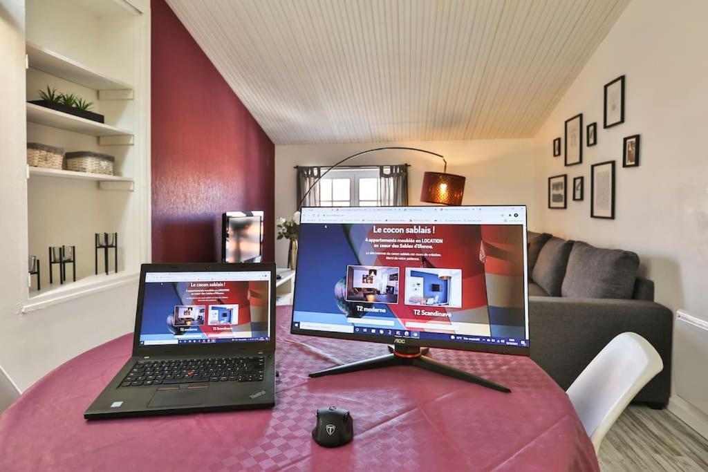 APPT COSY 2* HYPER-CENTRE à 2 pas de la plage + PARKING inclus (avril à oct 2023) Les Sables-dʼOlonne Exterior foto